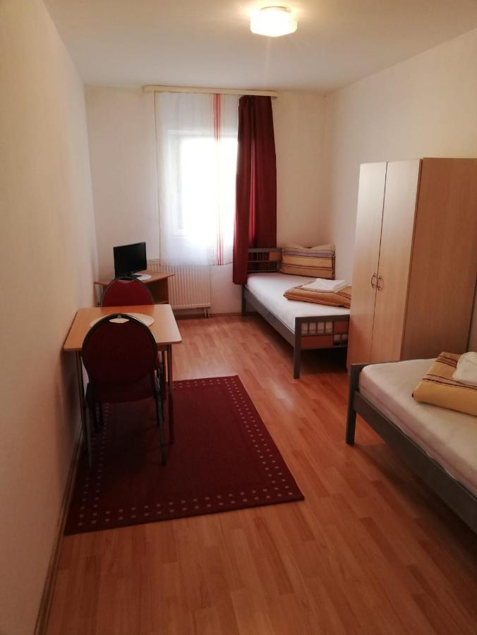 Pension Feldschloessl Ingolstadt Luaran gambar